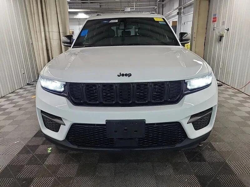 jeep grand cherokee 2023 1C4RJHAG9PC505087 image jeep grand cherokee 2023 1C4RJHAG9PC505087 image